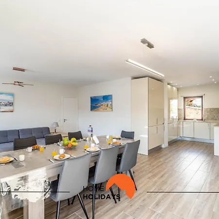 Apartman #164 Saradel 42 By Holidays